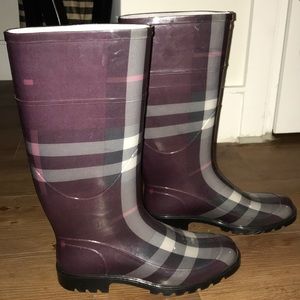 AUTHENTIC BURBERRY RAINBOOTS
